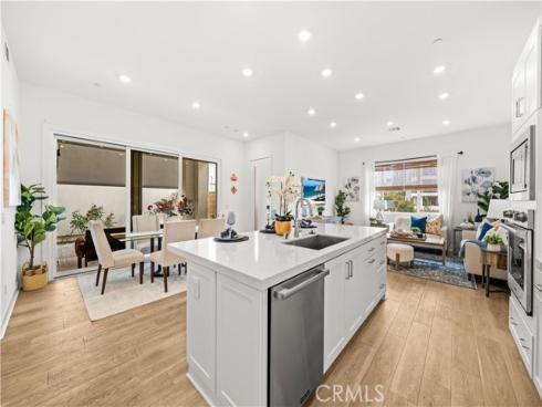 426  Treble  , Irvine, CA