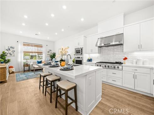 426  Treble  , Irvine, CA