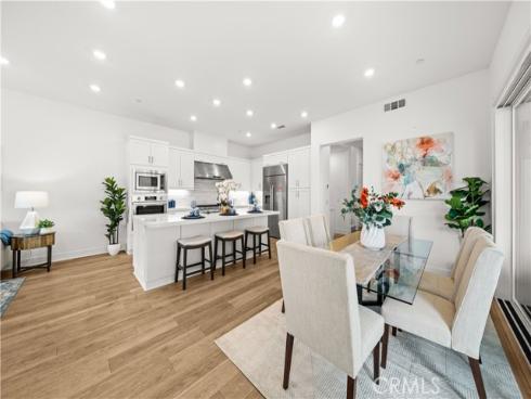 426  Treble  , Irvine, CA