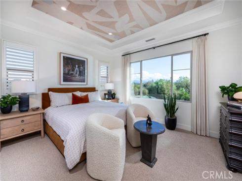 265  Raffini  , Irvine, CA