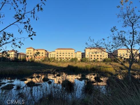 265  Raffini  , Irvine, CA