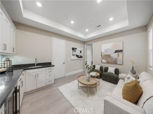 72 Ray , Irvine, CA