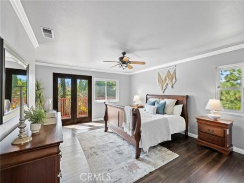 74 Linhaven , Irvine, CA