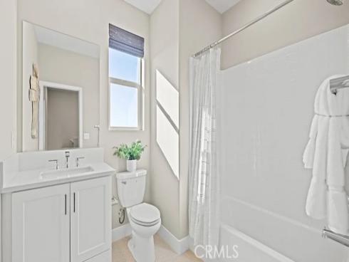 848 Sonia , Irvine, CA