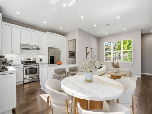 142  Firefly  , Irvine, CA