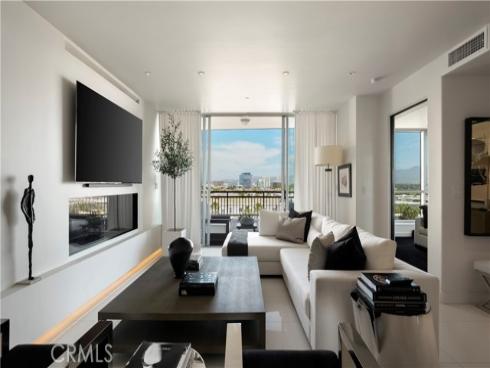8085 Scholarship , Irvine, CA