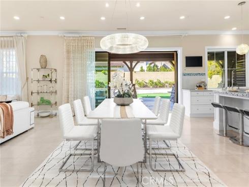 123  Calderon  , Irvine, CA