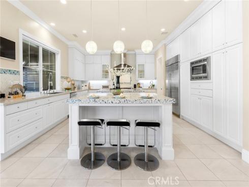 123  Calderon  , Irvine, CA