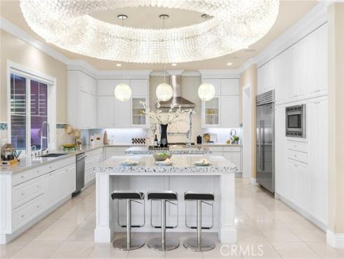 123  Calderon  , Irvine, CA