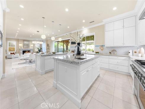 123  Calderon  , Irvine, CA