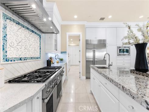 123  Calderon  , Irvine, CA