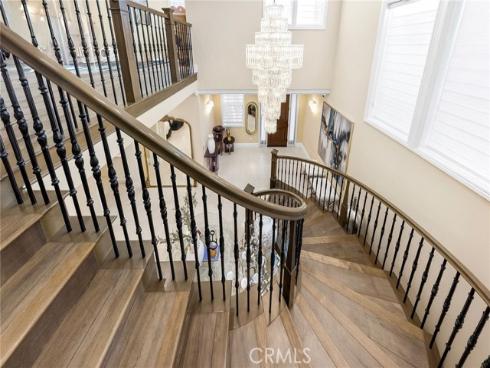 123  Calderon  , Irvine, CA