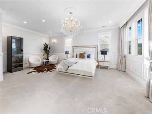 123  Calderon  , Irvine, CA