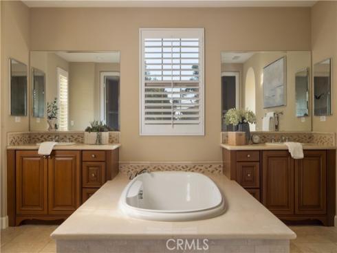 33  Jasper  , Irvine, CA