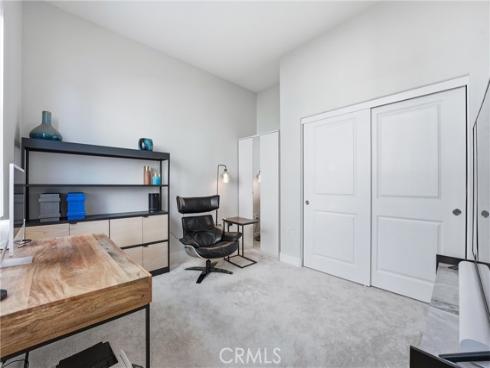 458  Loon  , Irvine, CA