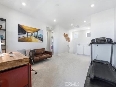 458  Loon  , Irvine, CA