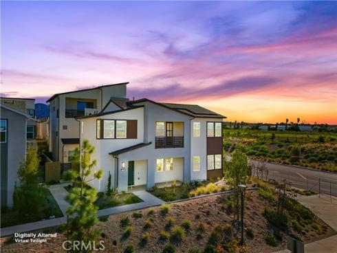 458  Loon  , Irvine, CA