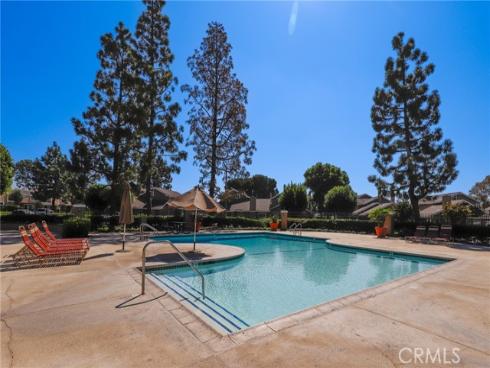 26  Helena  69 , Irvine, CA