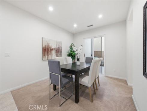 9 Preston , Irvine, CA