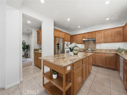 9 Preston , Irvine, CA