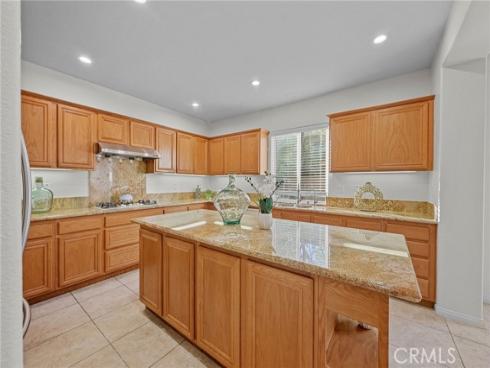 9 Preston , Irvine, CA