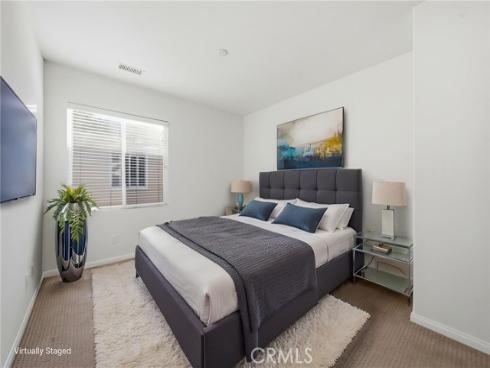 9 Preston , Irvine, CA