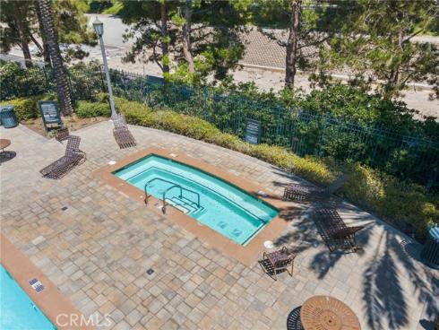 9  Preston  , Irvine, CA