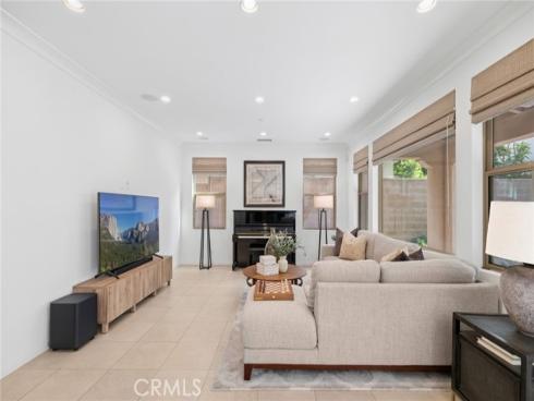 21 Somerton , Irvine, CA