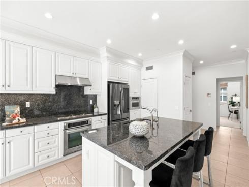 21 Somerton , Irvine, CA