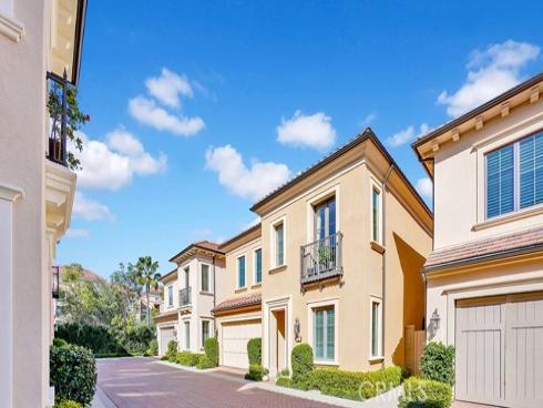 163  Linda   Vista, Irvine, CA