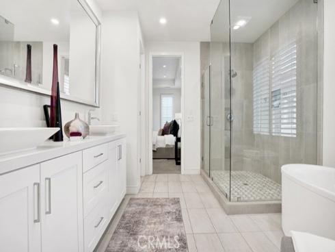 163  Linda   Vista, Irvine, CA