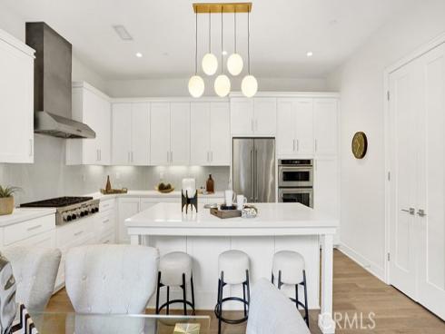 163  Linda   Vista, Irvine, CA