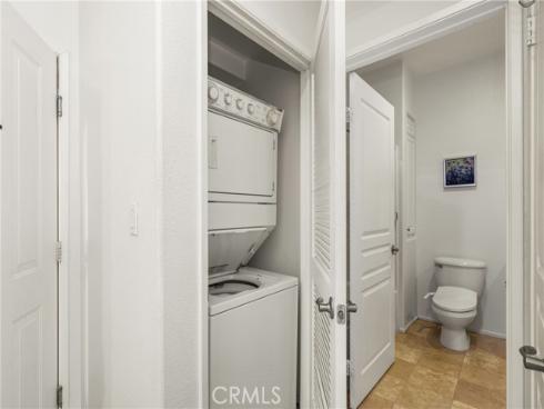 3202  Watermarke  , Irvine, CA