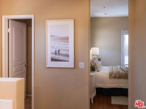107  Chantilly  , Irvine, CA