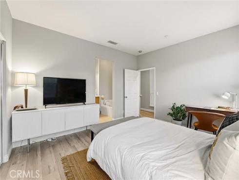 143  Lockford  , Irvine, CA