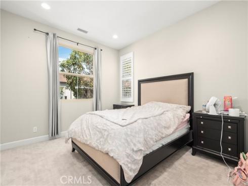 72 Granite Path , Irvine, CA