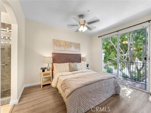 304 Birch Grove , Irvine, CA