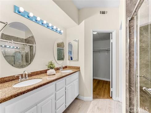 304 Birch Grove , Irvine, CA