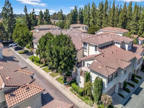 304 Birch Grove , Irvine, CA