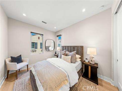 121 Oceano , Irvine, CA