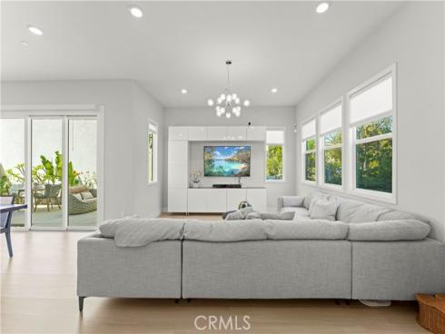 259  chorus  , Irvine, CA