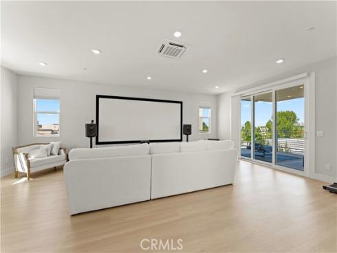 259  chorus  , Irvine, CA