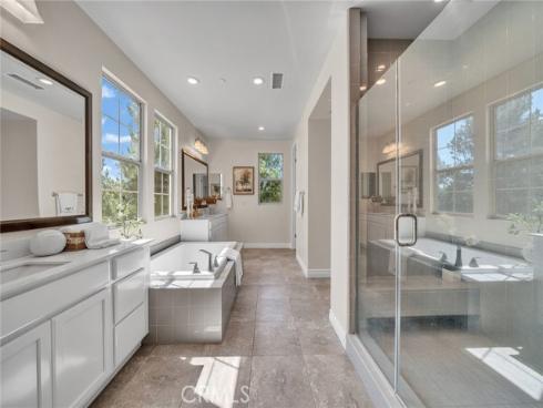 60 Sherwood , Irvine, CA