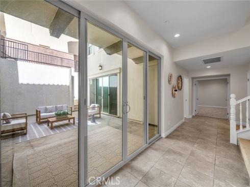 60 Sherwood , Irvine, CA