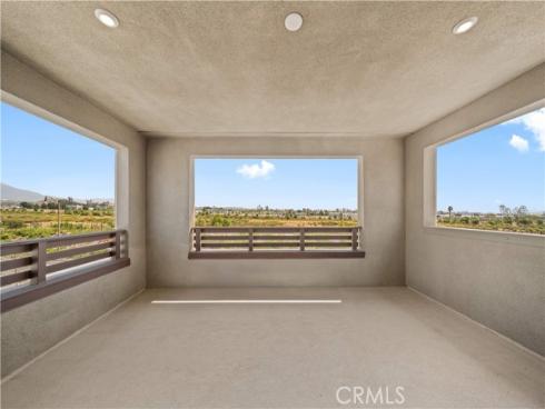 203 Lynx , Irvine, CA