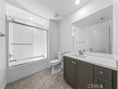 221 Bowery , Irvine, CA