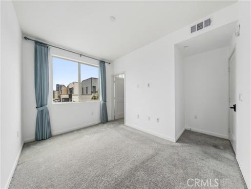 221 Bowery , Irvine, CA