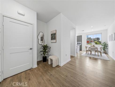 221 Bowery , Irvine, CA