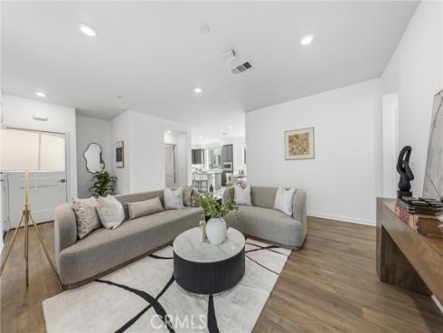 221 Bowery , Irvine, CA