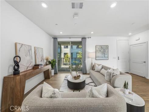 221 Bowery , Irvine, CA